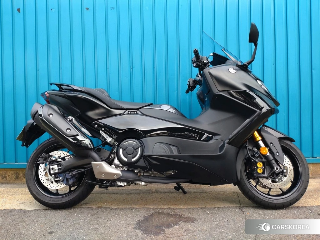 Проданный Yamaha T-MAX 560 TECH MAX 2023 из Японии
