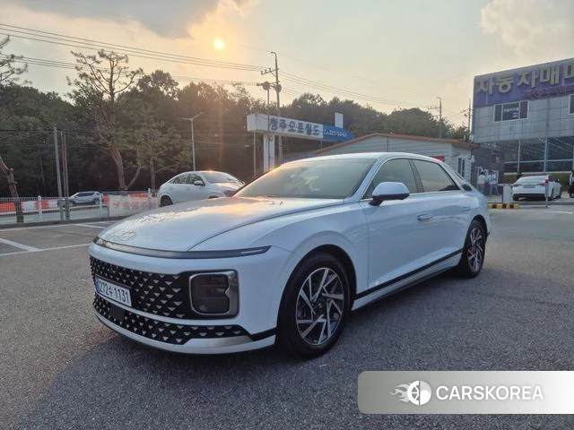 Hyundai Grandeur (GN7) 2023 Белый из Кореи