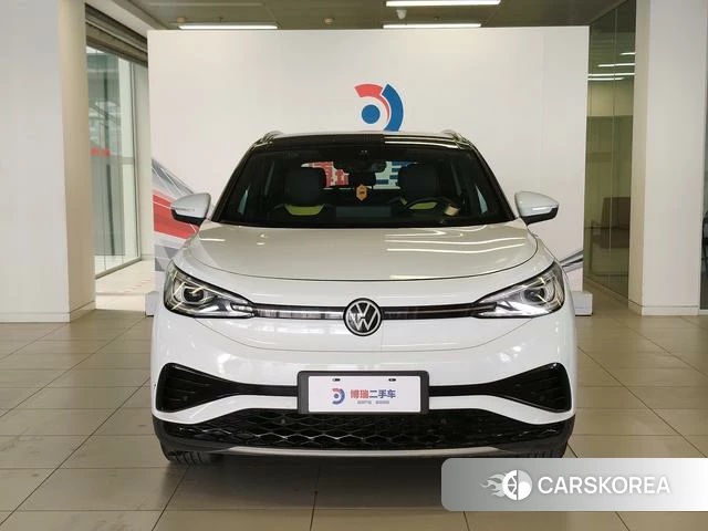 Volkswagen ID.4 X 2021 Белый из Китая