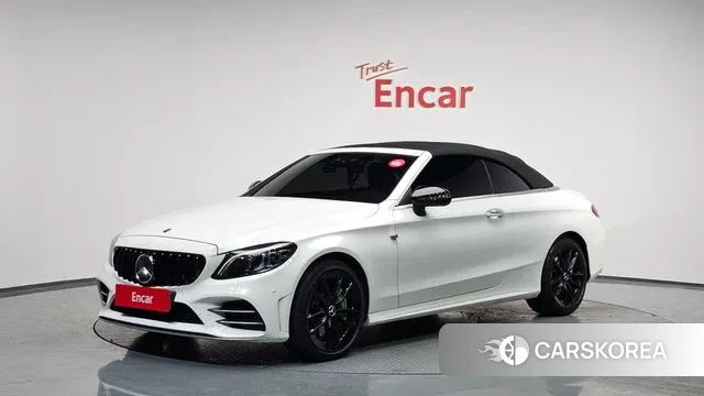 Mercedes-Benz C-Class W205 2019 Белый из Кореи