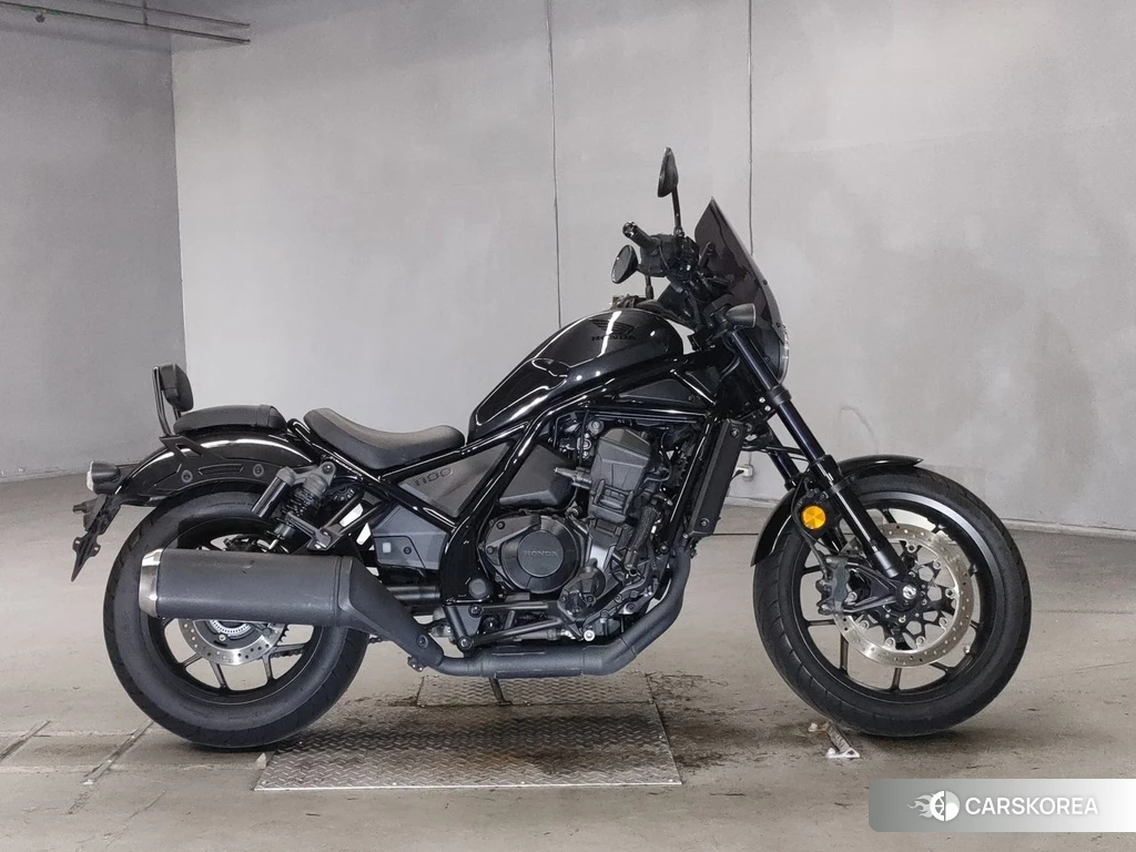 Проданный Honda REBEL 1100 2022 из Японии, фото 2