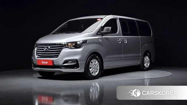 Hyundai The New Grand Starex 2020 Серебристо-серый из Кореи