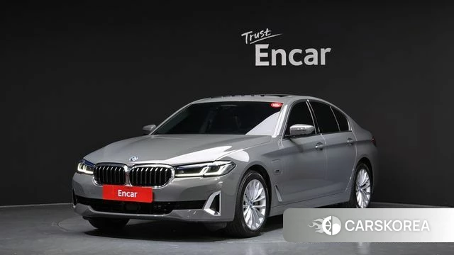 BMW 5 Series (G30) 2022 Серый из Кореи
