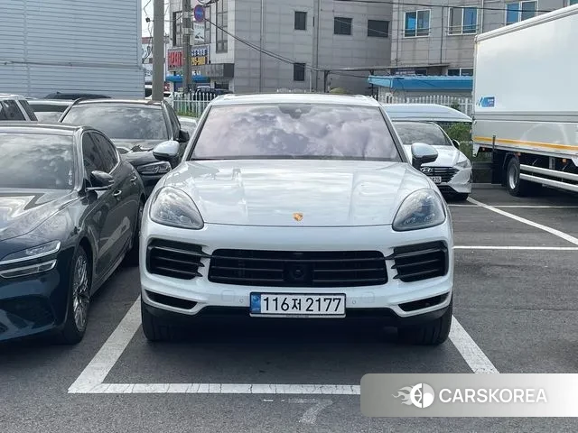 Porsche Cayenne (PO536) 2023 Белый из Кореи