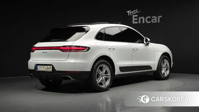 Porsche Macan 2021 Белый из Кореи