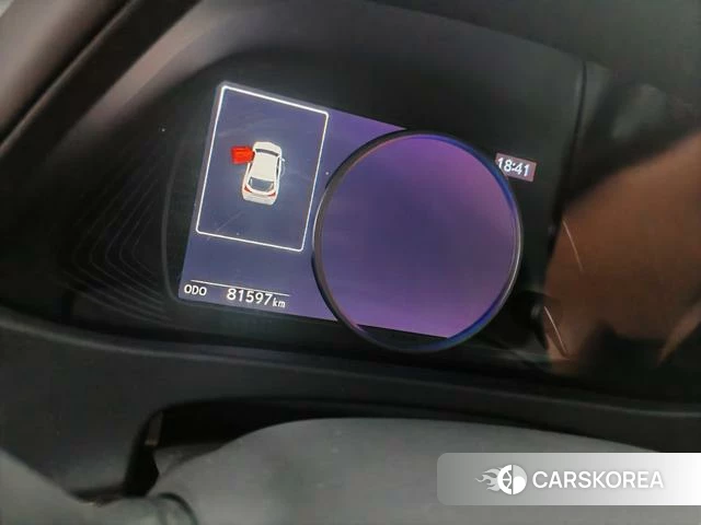 Lexus UX 2021 Серебристо-серый из Китая