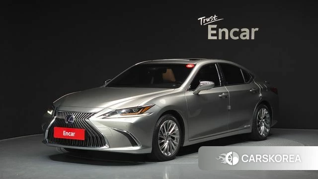 Lexus ES300h 7th generation 2021 Песочный из Кореи
