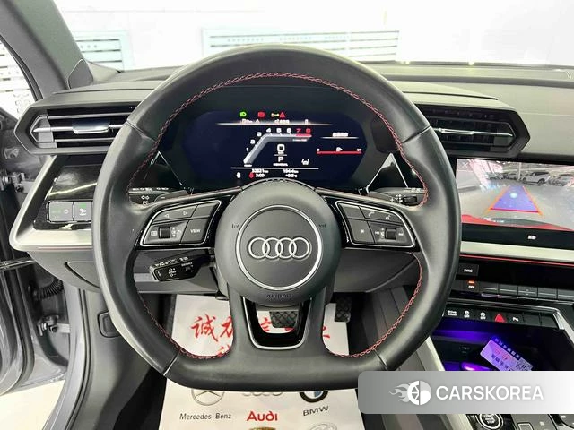 Audi A3 2023 Темно-серый из Китая