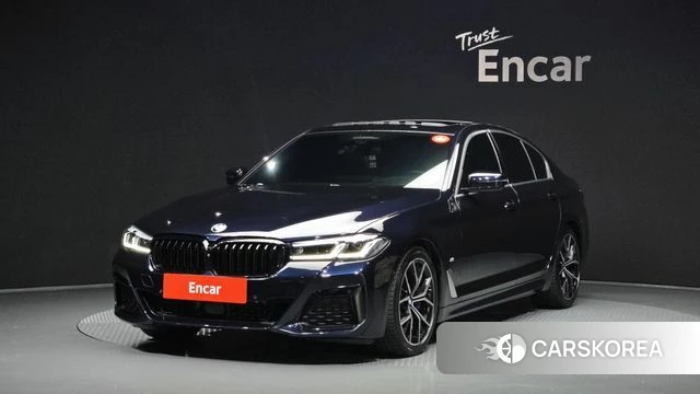 BMW 5 Series (G30) 2021 Черный из Кореи
