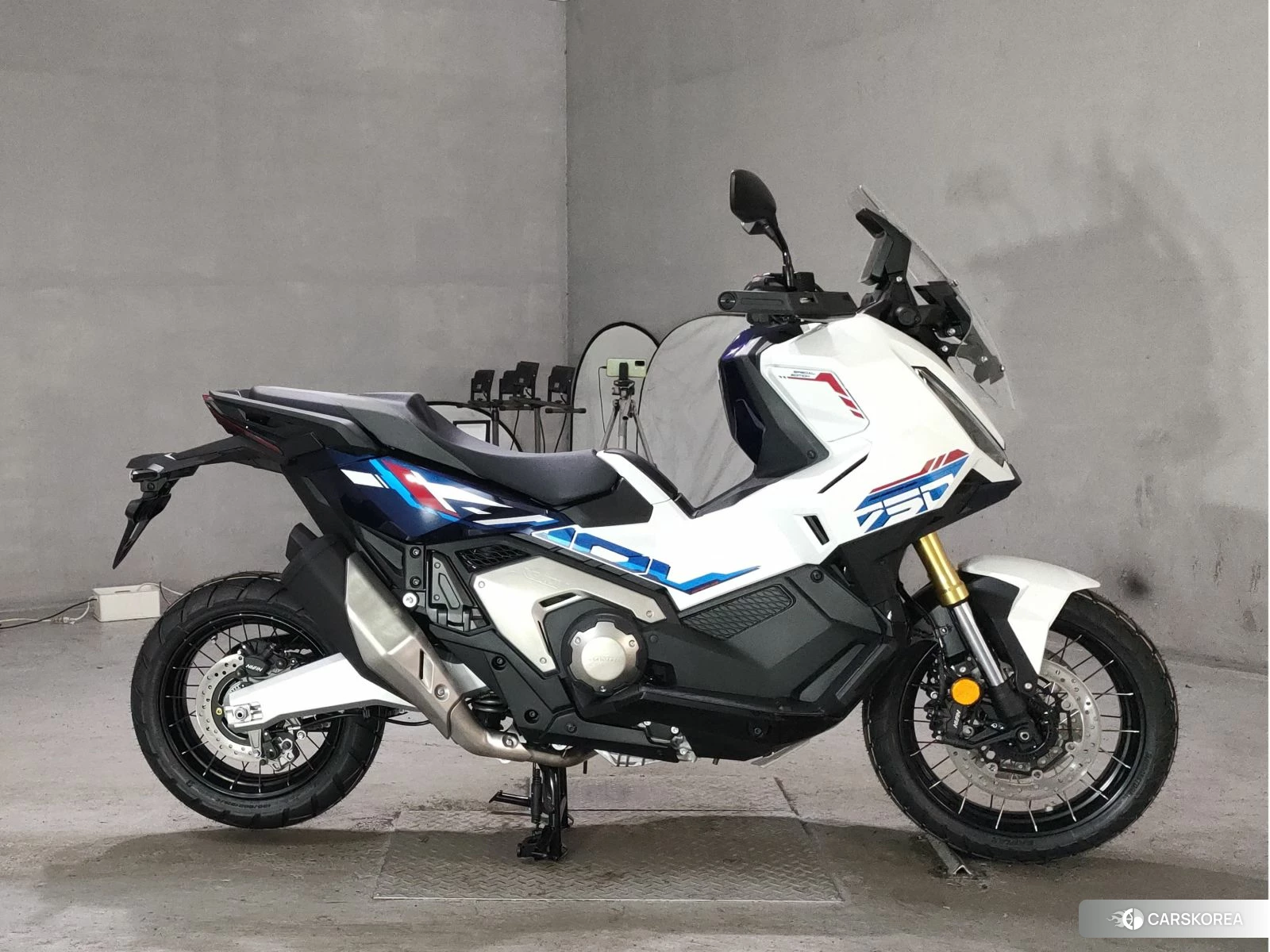 Проданный Honda X-ADV 750 2026 из Японии, фото 3