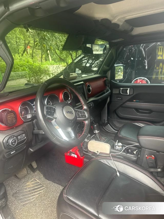 Jeep Gladiator (JT) 2021 Серебряный из Кореи