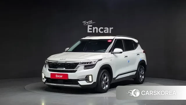 Kia Seltos 2022 Белый из Кореи