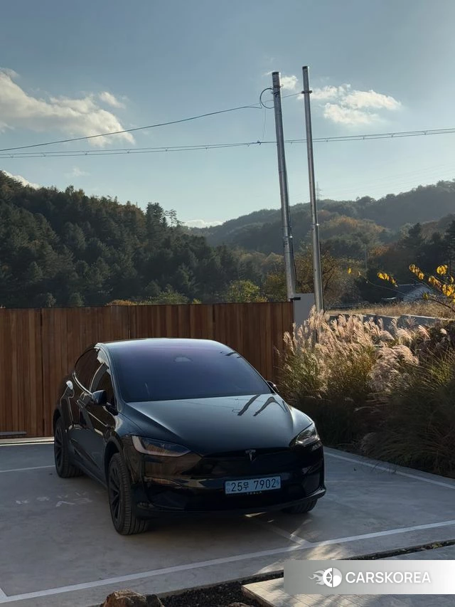 Tesla Model X 2024 Черный из Кореи