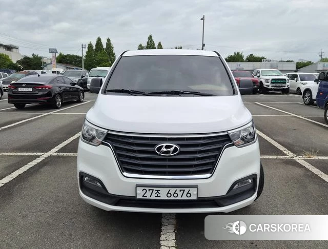 Hyundai The New Grand Starex 2019 Белый из Кореи
