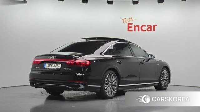 Audi A8 (D5) 2022 Черный из Кореи