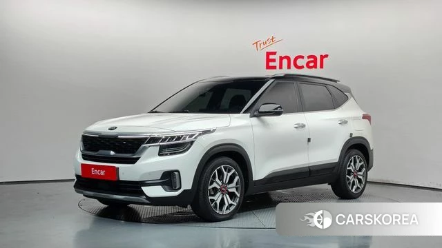 Kia Seltos 2019 Белый из Кореи