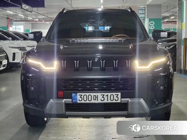 Ssangyong Torres 2023 Черный из Кореи