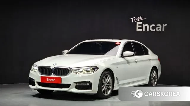 BMW 5 Series (G30) 2018 Белый из Кореи