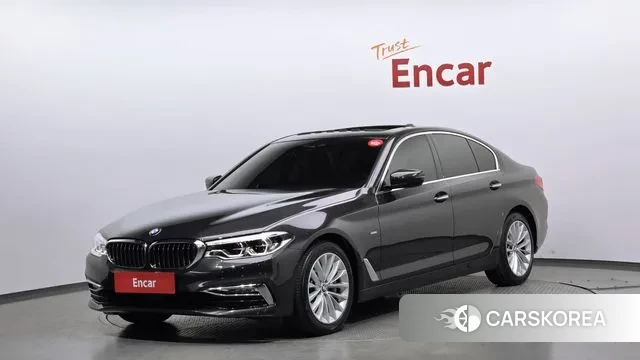 BMW 5 Series (G30) 2018 Серый из Кореи