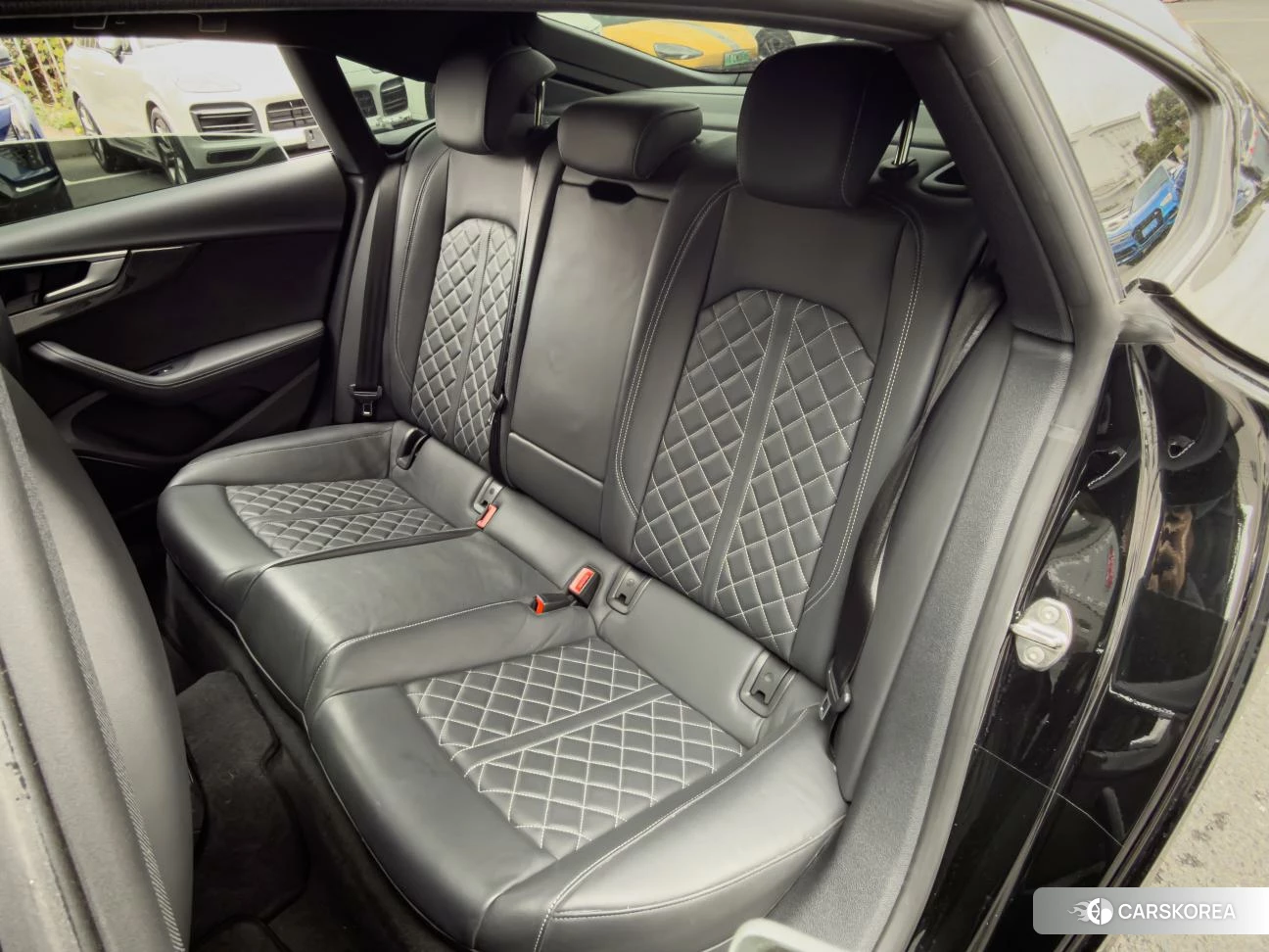 Audi S5 2021 Черный из Китая