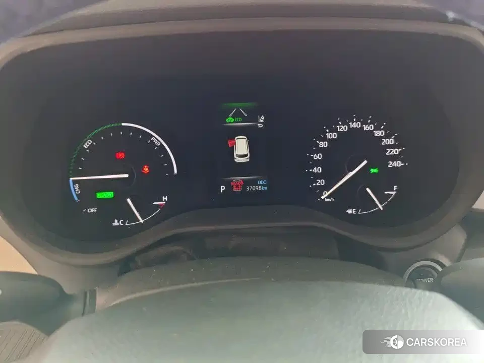 Toyota Sienna 2024 Белый из Китая