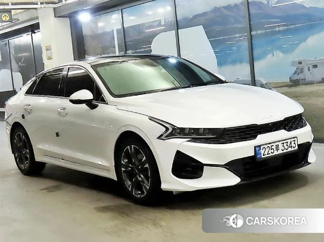 Kia K5 3rd generation 2022 Белый из Кореи