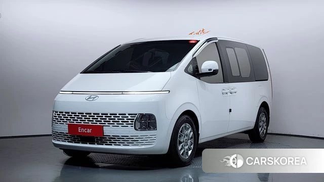 Hyundai Staria 2025 Белый из Кореи