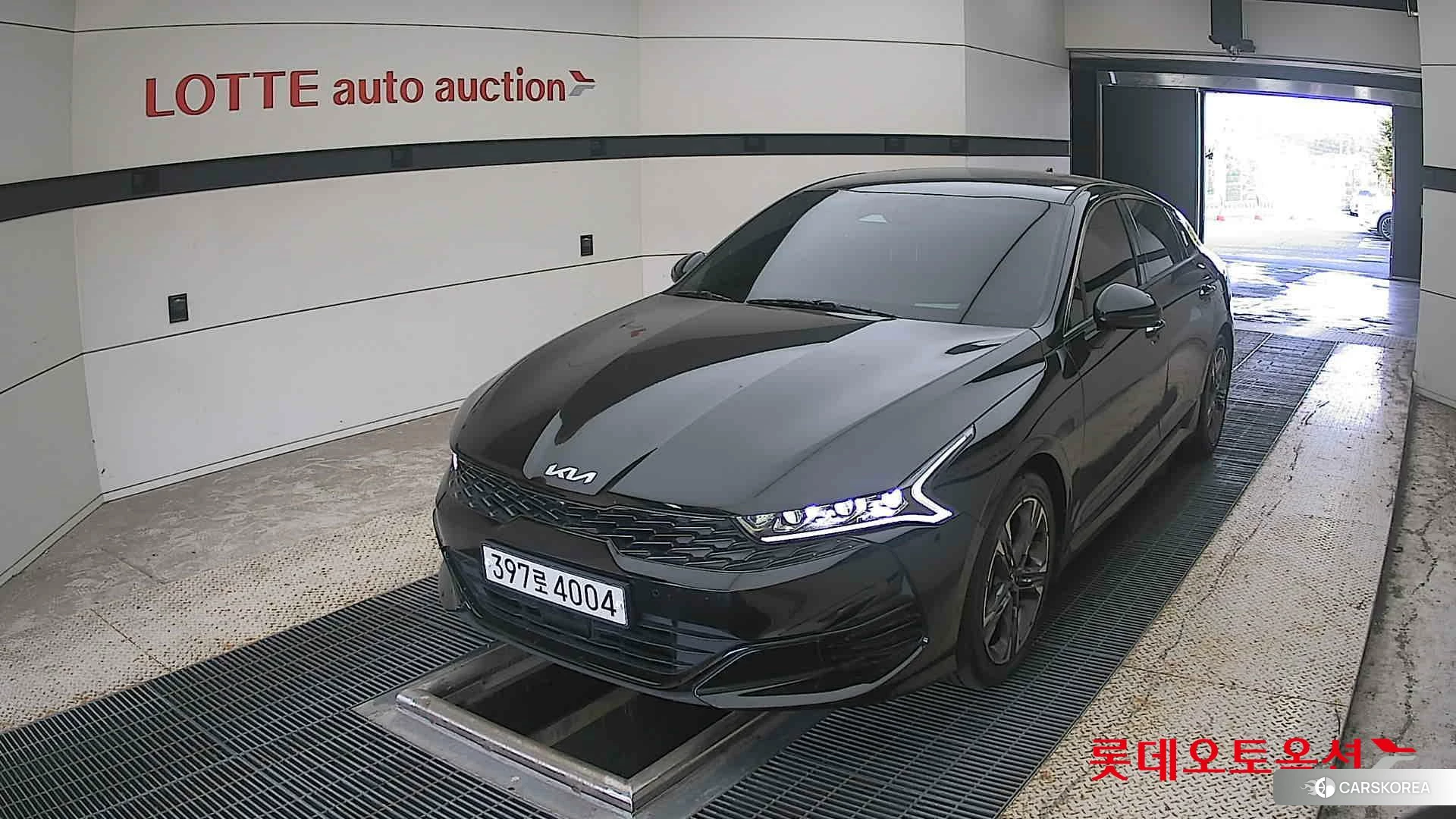 Kia K5 2023 Черный из Кореи