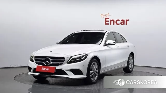 Mercedes-Benz C-Class W205 2020 Белый из Кореи