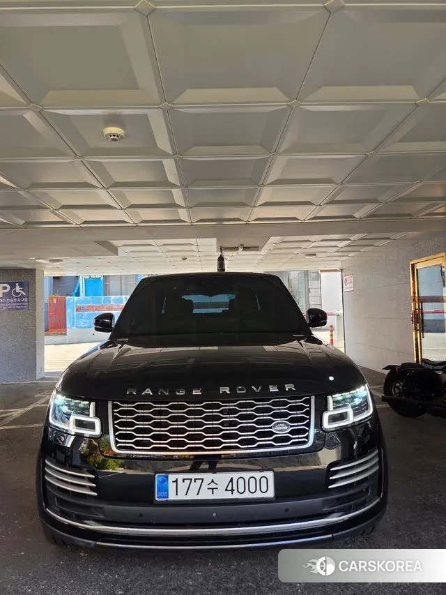 Land Rover Range Rover 4th Generation 2019 Черный из Кореи