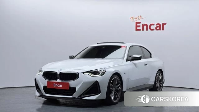 BMW 2 Series (G42) 2023 Белый из Кореи