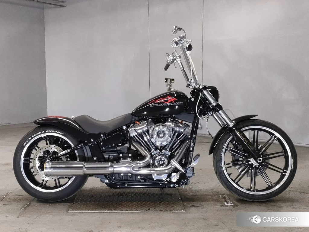 Проданный Harley-Davidson Softail Breakout FXBRS1868 2018 из Японии