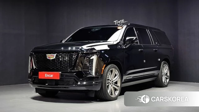 Cadillac Escalade 5th Generation 2026 Черный из Кореи