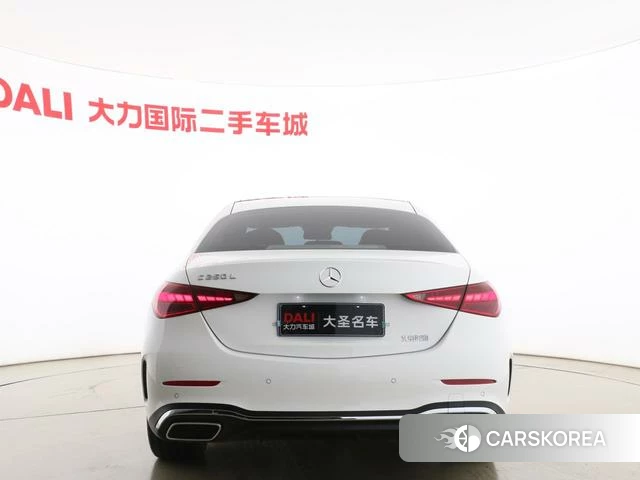 Mercedes-Benz Class C 2025 Белый из Китая