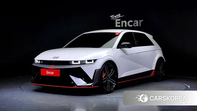 Hyundai Ionic 5 2024 Белый из Кореи