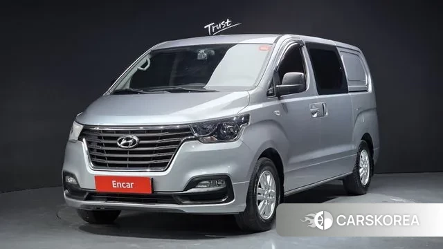 Hyundai The New Grand Starex 2018 Серебристо-серый из Кореи