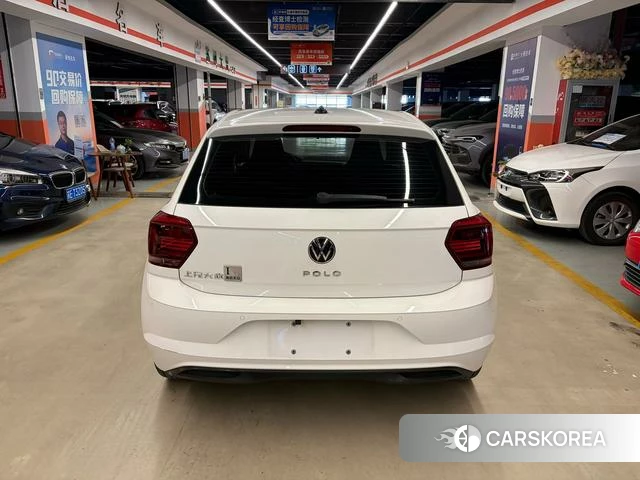 Volkswagen Polo 2022 Белый из Китая