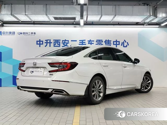 Honda Accord 2021 Белый из Китая