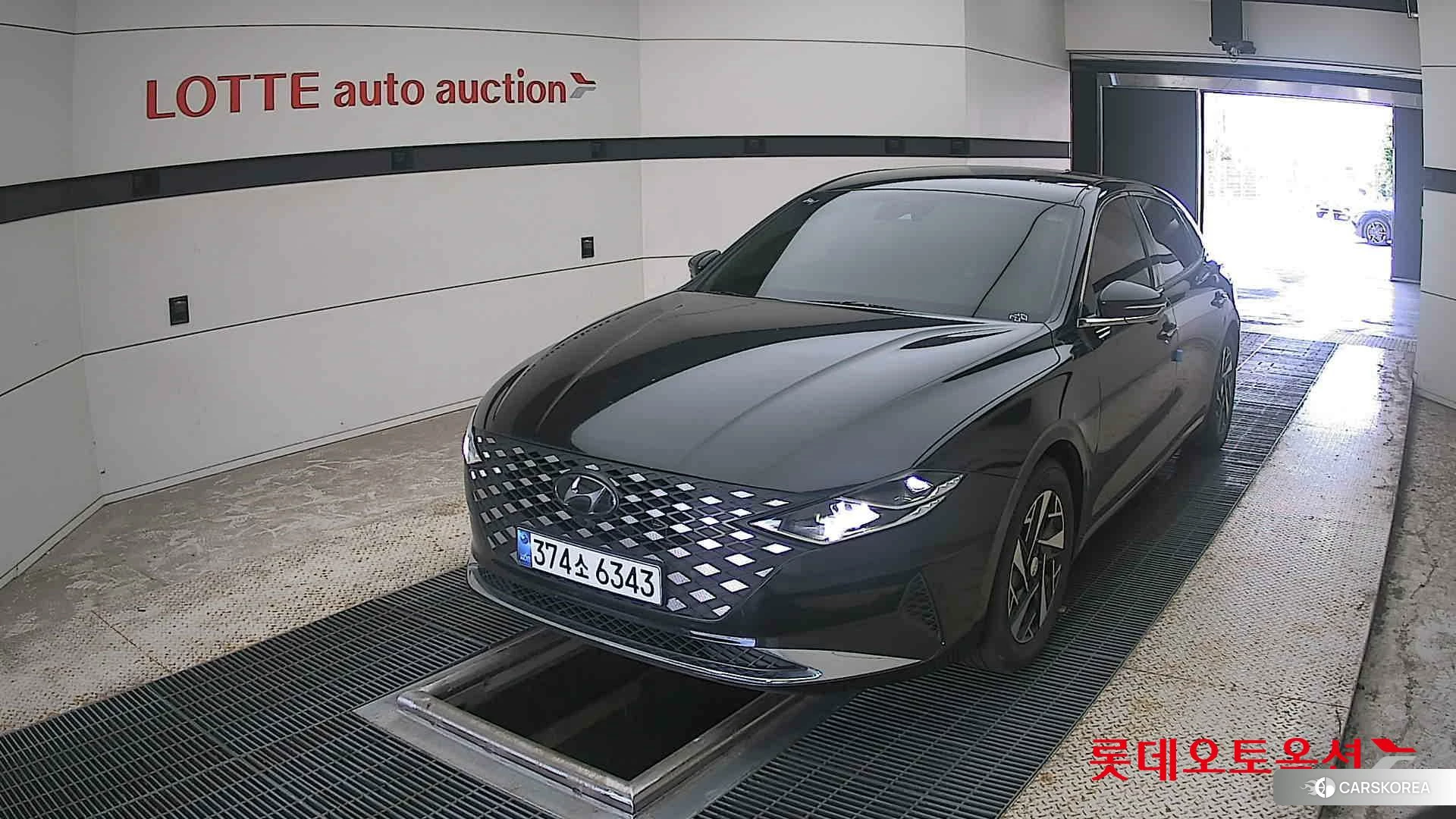 Hyundai Grandeur Hybrid 2023 Черный из Кореи