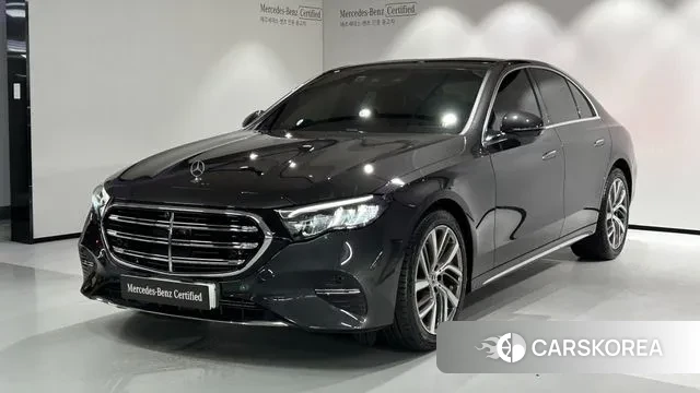 Mercedes-Benz E-Class W214 2024 Серый из Кореи