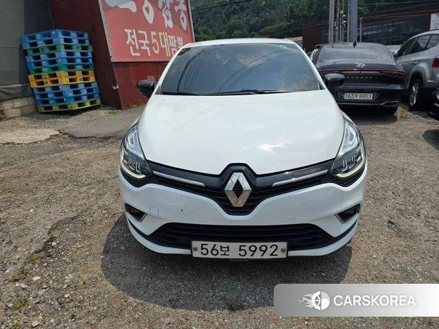 Renault Korea (Samsung) Clio 2018 Белый из Кореи