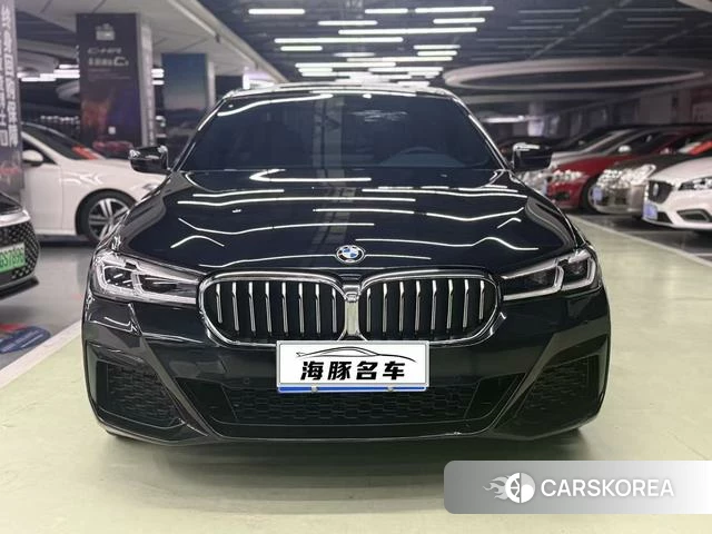 BMW 5 series 2022 Черный из Китая