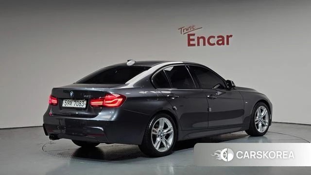 BMW 3 Series (F30) 2018 Серый из Кореи
