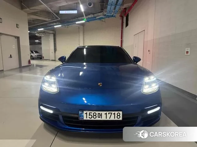 Porsche Panamera (971) 2018 Синий из Кореи