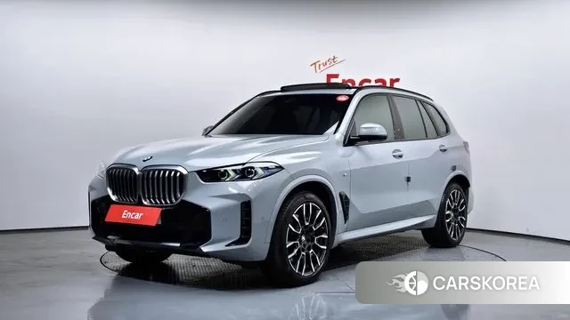 BMW X5 (G05) 2025 Светло-серебряный цвет из Кореи