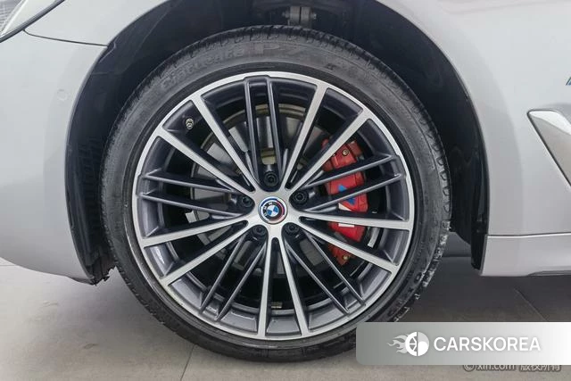 BMW 5 series 2021 Другой из Китая