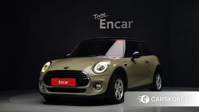 Mini Cooper 2019 Песочный из Кореи