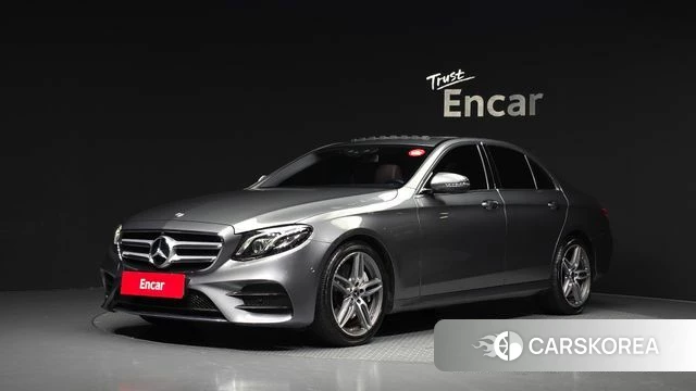 Mercedes-Benz E-Class W213 2018 Серый из Кореи