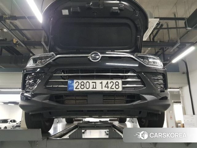 Ssangyong Beautiful Korando 2022 Черный из Кореи