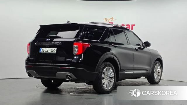 Ford Explorer 6th Generation 2022 Черный из Кореи